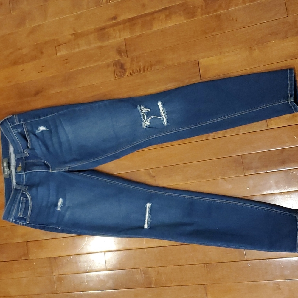 Harper Skinny "Ripped"
